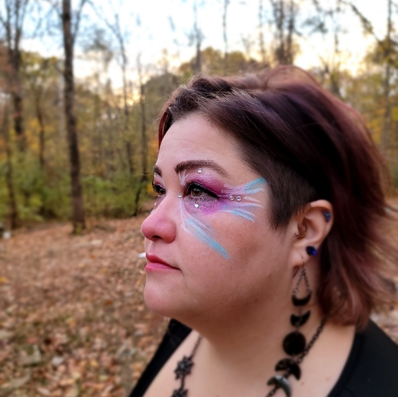 Meet your Posher, Janelle - Picture 4 of 4